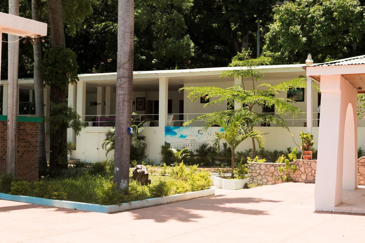 Le Grand Hotel Beck Cap-Haïtien Extérieur photo