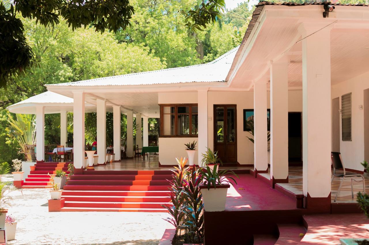 Le Grand Hotel Beck Cap-Haïtien Extérieur photo